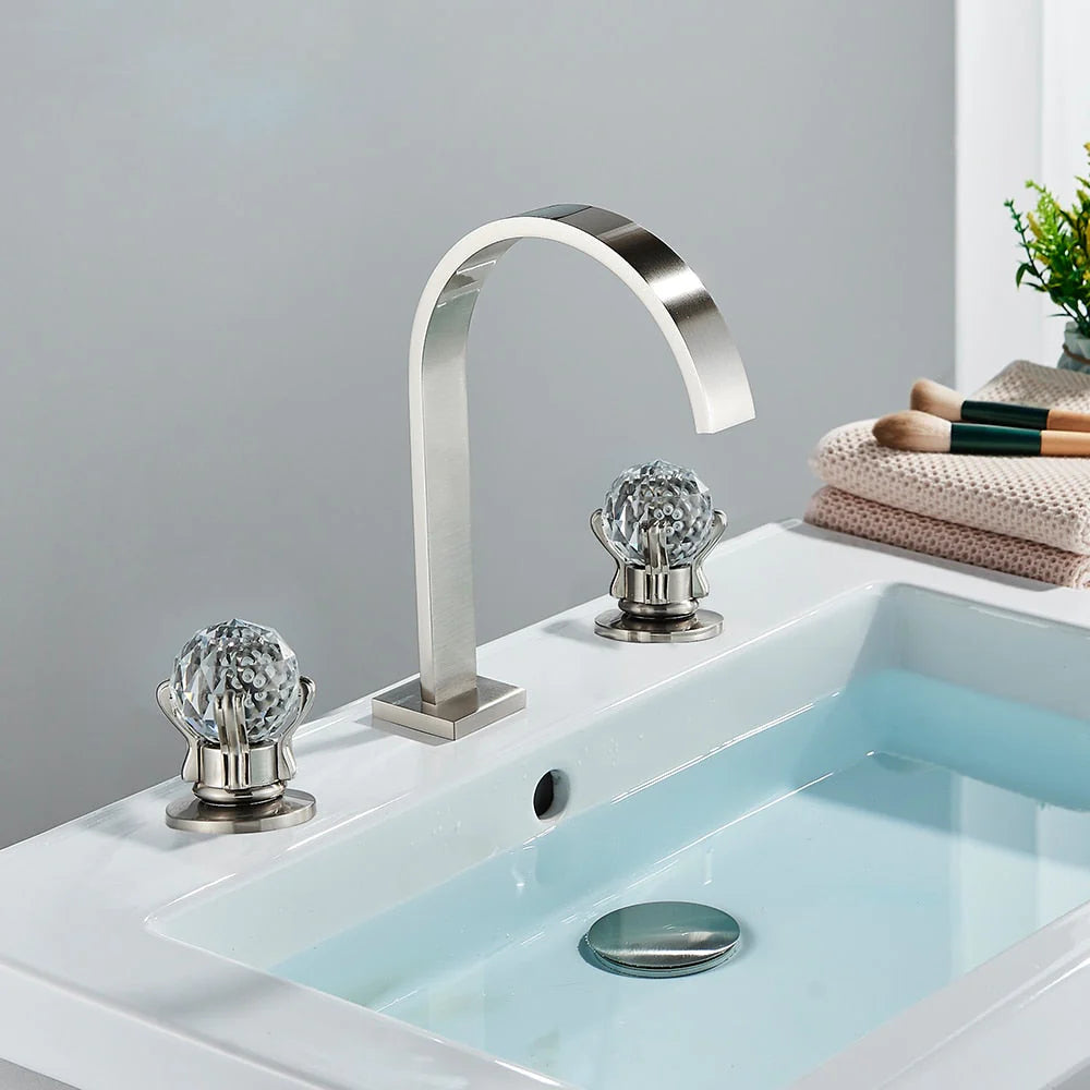 Robinet salle de bain lavabo poignées déportées chics - Argenté - Laiton