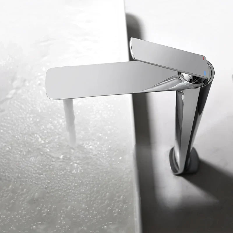 Robinet salle de bain mitigeur design - Argenté - Laiton