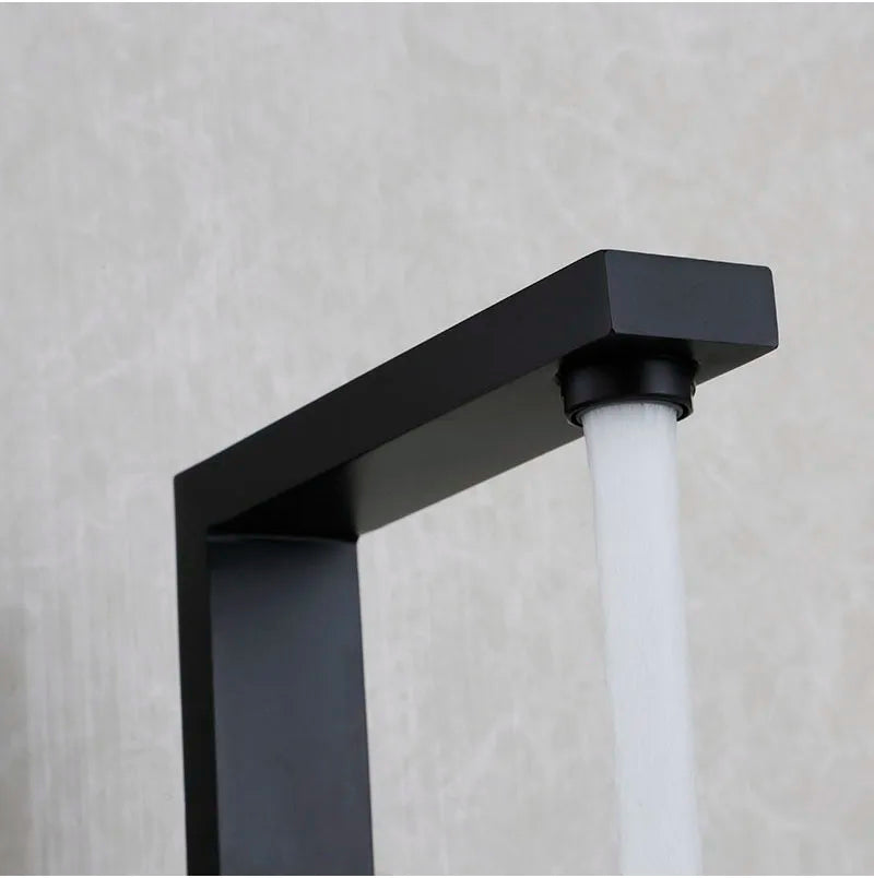 Robinet lavabo salle de bain poignées déportées - Noir - Laiton