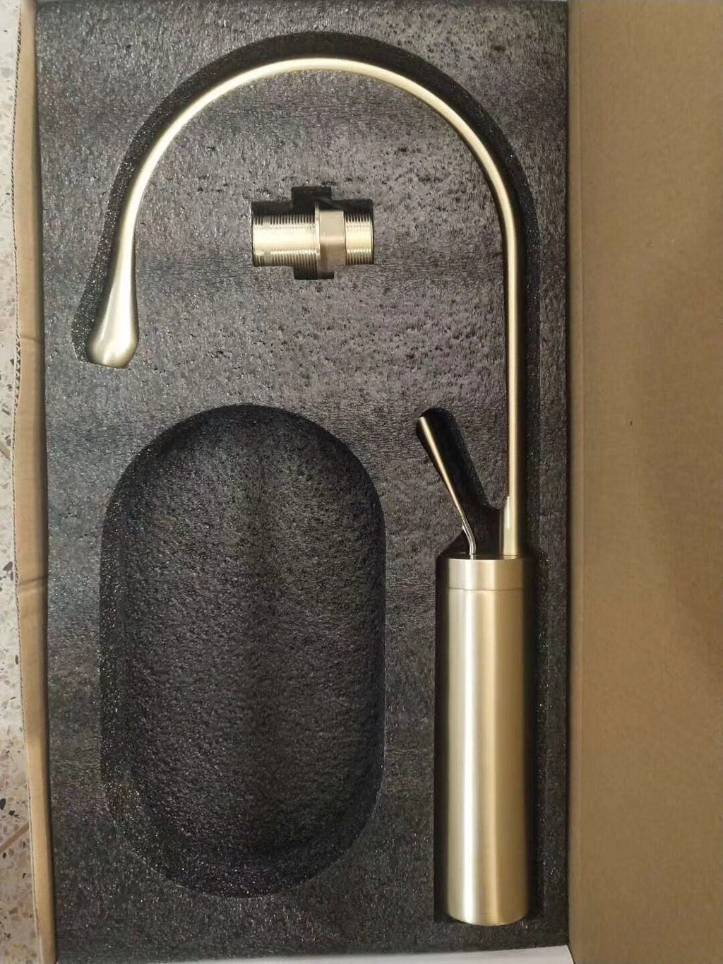 Robinet salle de bain lavabo design arrondi goutte - Doré - Laiton