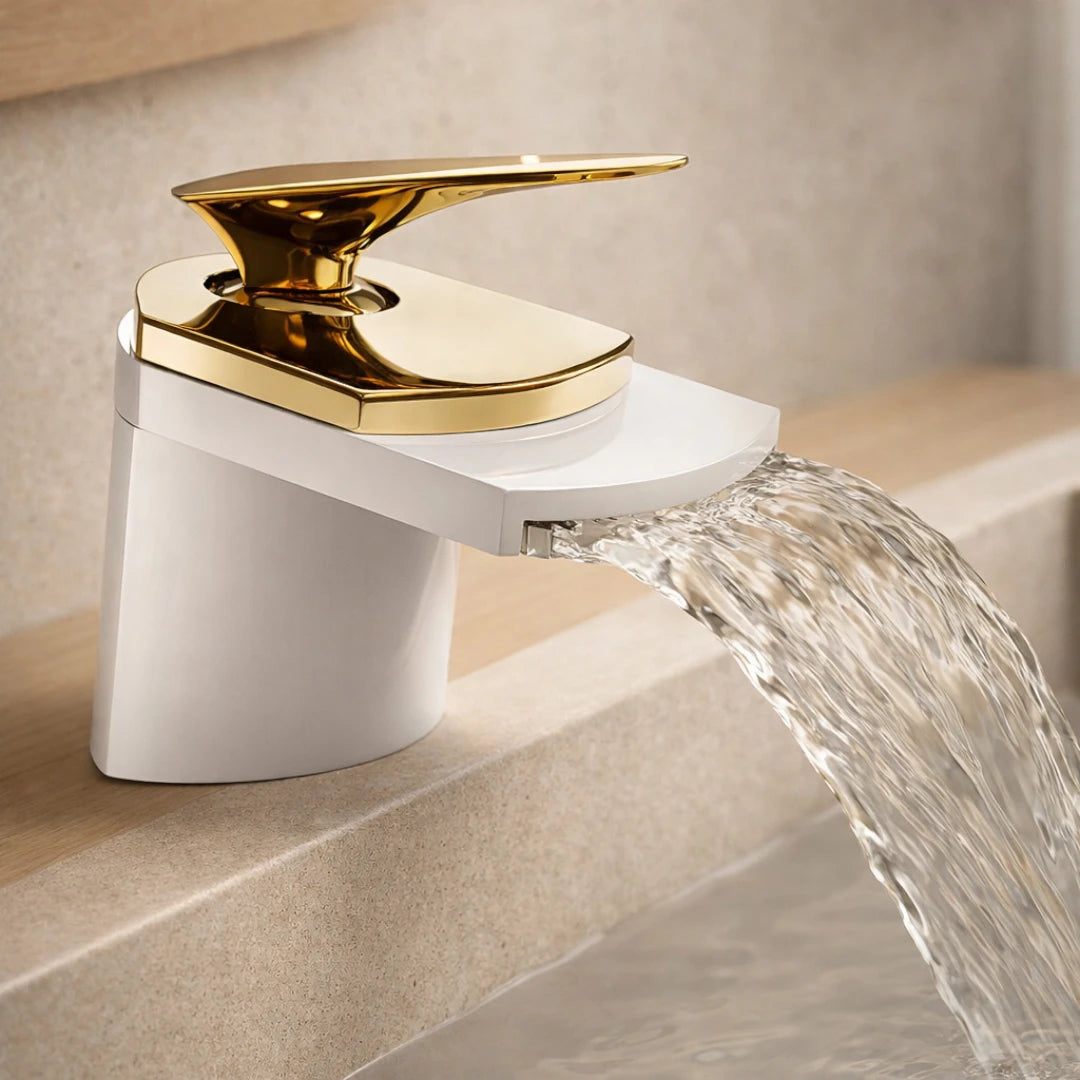 Robinet lavabo salle de bain large design cascade - Blanc / Doré