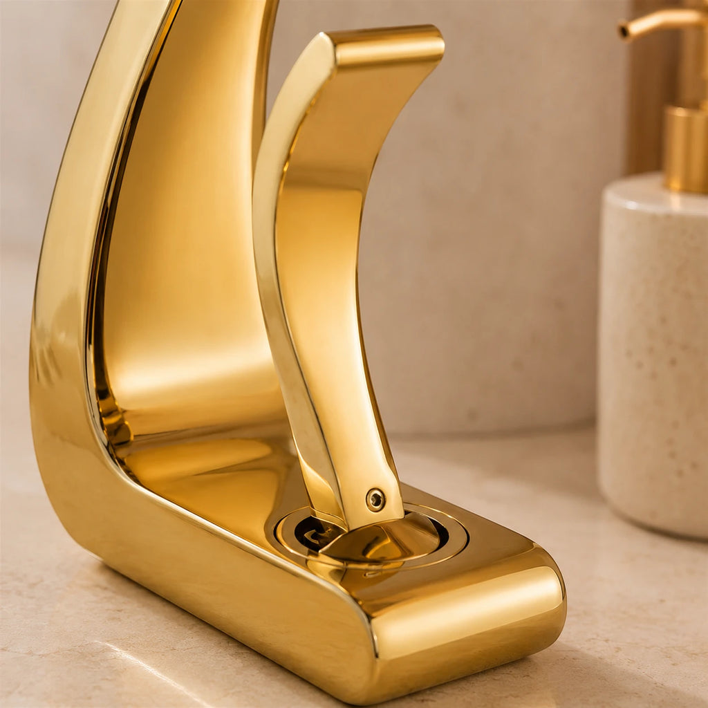 Robinet lavabo salle de bain mitigeur design incurvé - Doré - Laiton