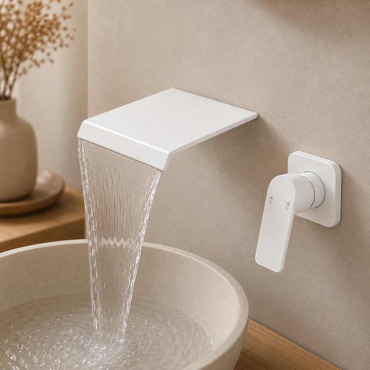 Robinet lavabo salle de bain mural encastrable cascade - Blanc - Laiton