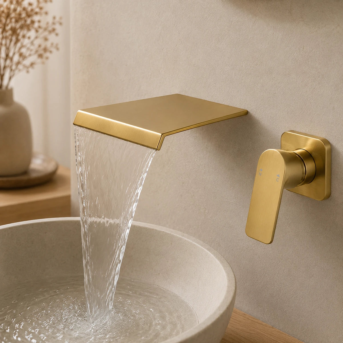 Robinet lavabo salle de bain mural encastrable cascade - Doré - Laiton