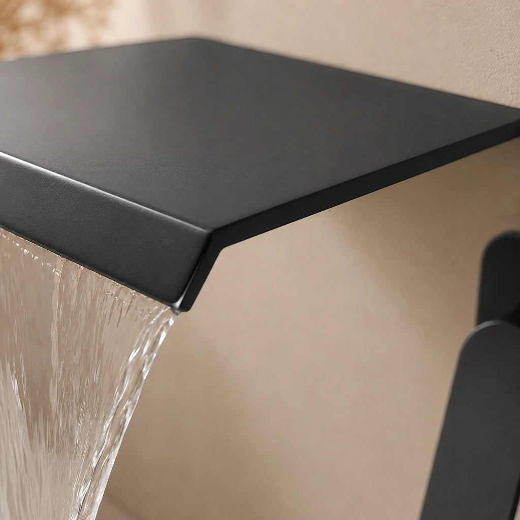 Robinet lavabo salle de bain mural encastrable cascade - Noir - Laiton
