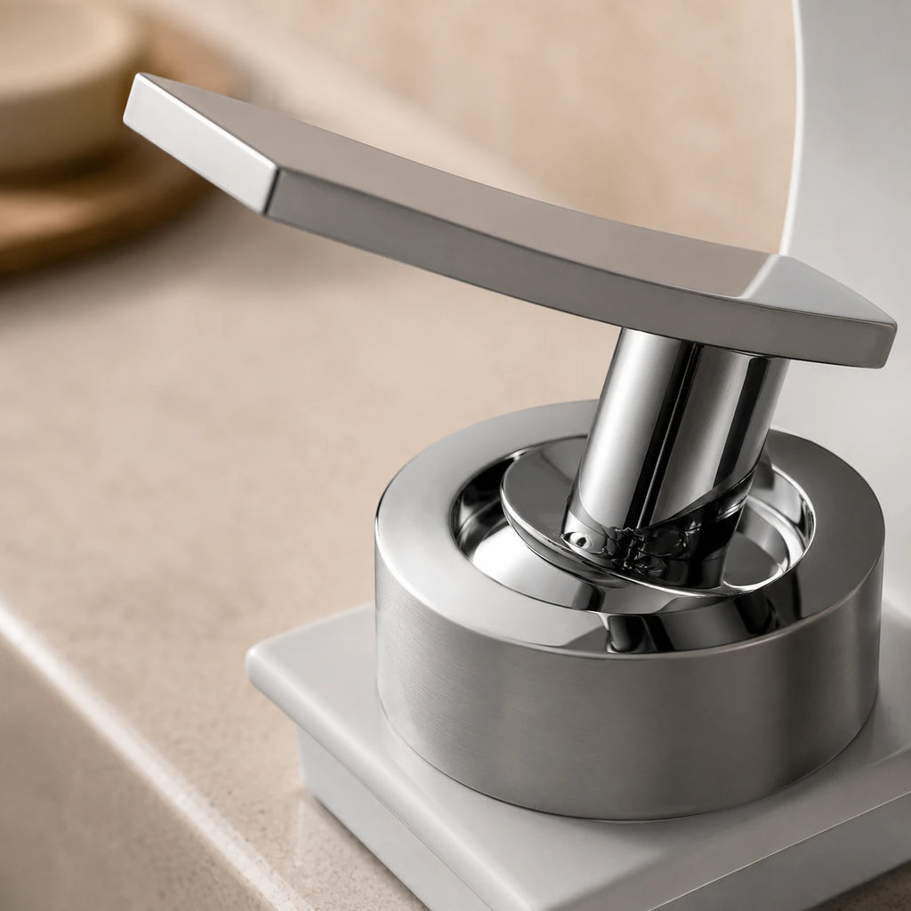 Robinet lavabo salle de bain plat incurvé - Blanc