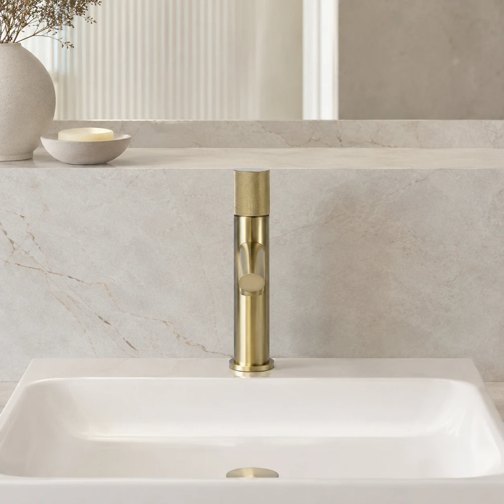 Robinet lavabo salle de bain poignée ronde travaillée - Doré brossé - Laiton
