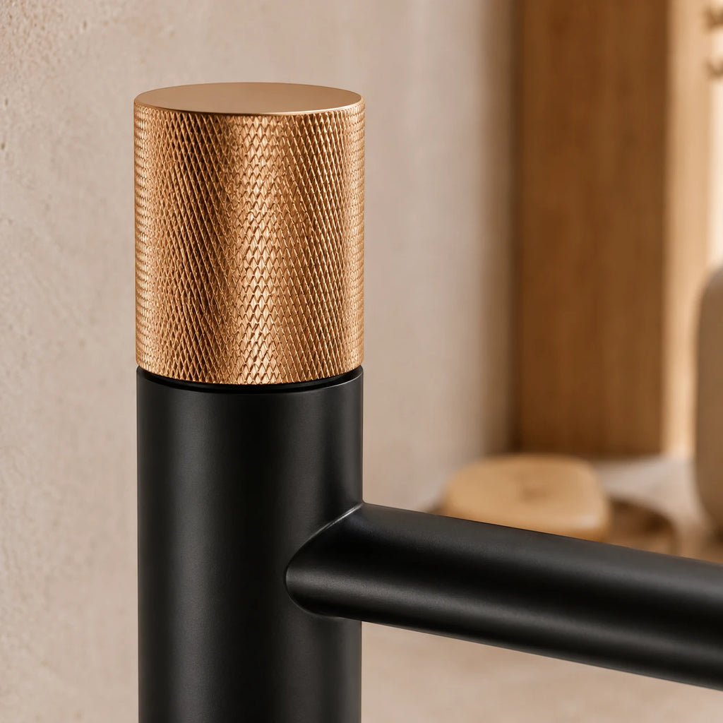 Robinet lavabo salle de bain poignée ronde travaillée - Noir / Doré rose - Laiton