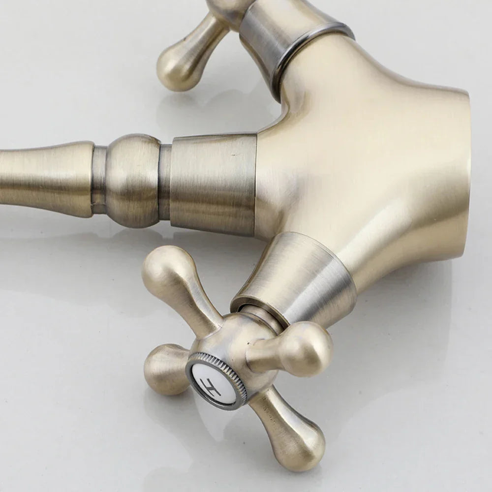 Robinet cuisine évier rétro double poignées - Doré - Laiton