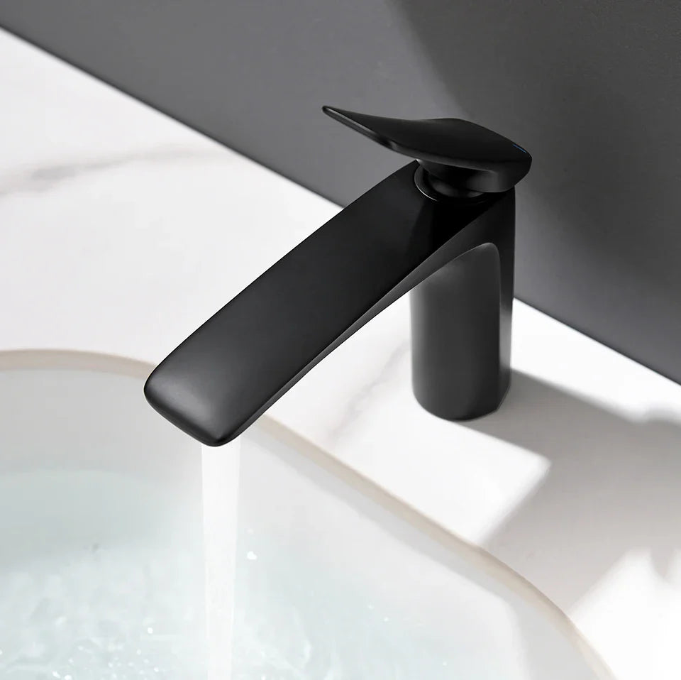Robinet mitigeur minimaliste lavabo salle de bain - Noir - Laiton