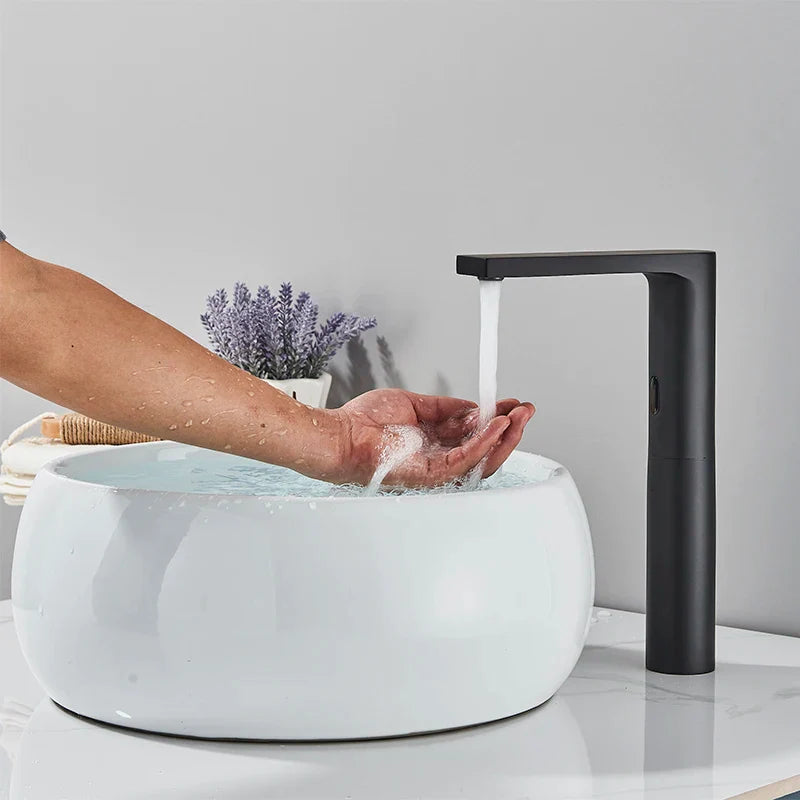 Robinet cuisine évier minimaliste tactile - Noir - Laiton