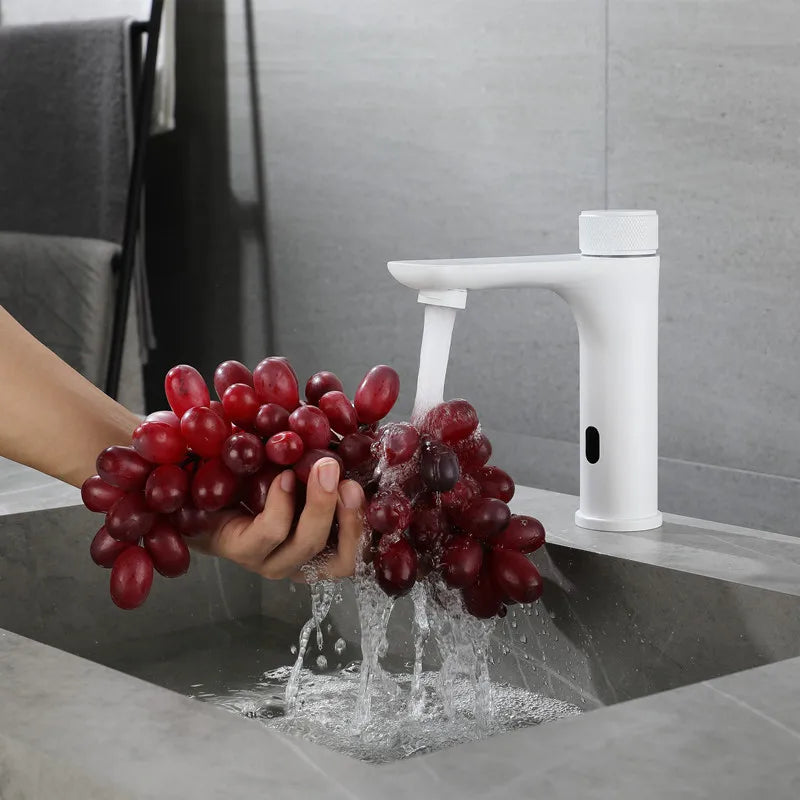 Robinet lavabo salle de bain tactile mitigeur rond - Blanc - Laiton