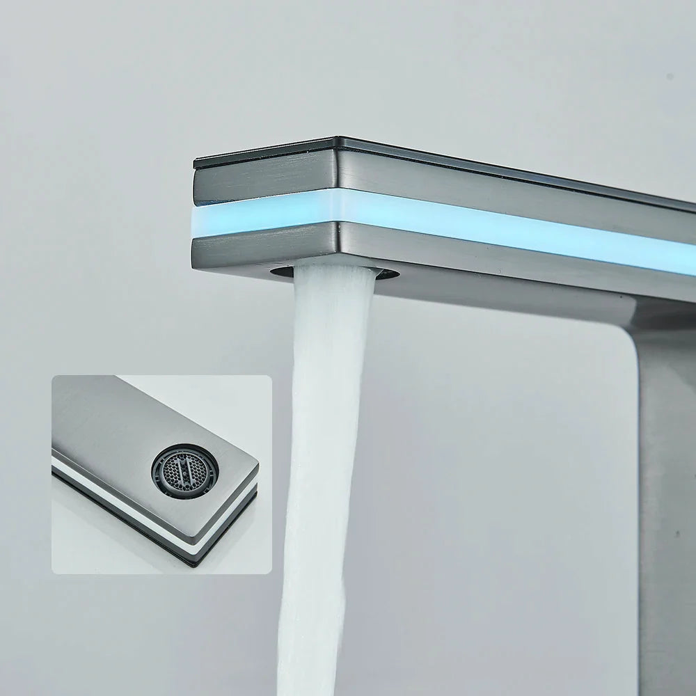 Robinet lavabo salle de bain affichage numérique - Argenté - Laiton