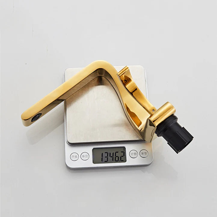 Robinet lavabo salle de bain mitigeur design incurvé - Doré - Laiton