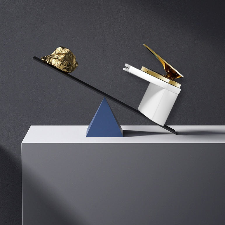 Robinet lavabo salle de bain large design cascade - Blanc / Doré